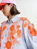 Essentiel Antwerp Joella Cotton Shirt with Flower Embroiderey Detail image