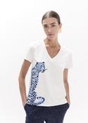 Lola Casademunt V-neck T-shirt with side slits and side graphic: leopard 'be wild' image