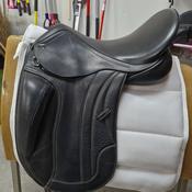 17.5" GFS Monarch Dressage Saddle image