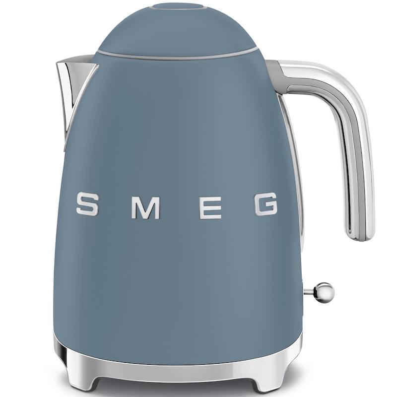 Smeg 50's Style 1.7L Kettle | Storm Blue | 3000W | Soft Opening Lid, Limescale Filter, 360 Swivel Base, Auto Shut-off | Blue Kettle, Chrome Handle, Silver Base, Smeg Logo