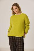 Indi and Cold Knit, Apple