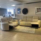 Avery 3+2 manual reclining suite image
