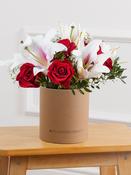Red Roses and Pink Lily - Hatbox image