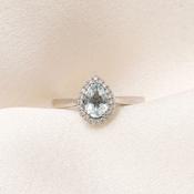 AVEN | Blue Topaz Diamond Ring Set in Platinum