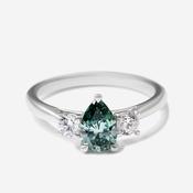 CALLA 1ct | Pear 3-Stone Lab Grown Diamond Engagement Ring in Platinum