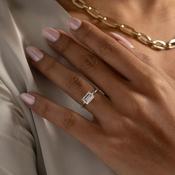DOROTHY 2ct | Emerald Cut Solitaire Lab Grown Diamond Engagement Ring in Platinum