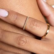 Fishtail 1.5mm | Natural Diamond Wedding Ring in 18ct Gold