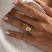 HONOR | Yellow Sapphire Diamond Ring Set in 18ct Gold