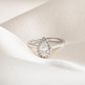 JAMIE 1.20ct | Pear Halo Lab Grown Diamond Engagement Ring in Platinum