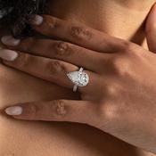 LIORA 4ct | Pear Halo Lab Grown Diamond Engagement Ring in Platinum