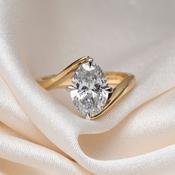 PAISLEY 2ct | Oval Solitaire Lab Grown Diamond Engagement Ring in 18ct Gold
