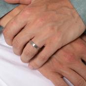 YEATS 4mm | Men's Wedding Ring in 9ct White Gold image
