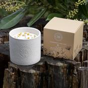 Irish Botanicals Wildflowers Chamomile &amp;Bay Leaf Planter Candle image
