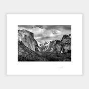 Tunnel View image