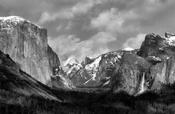 Tunnel View image