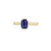 Cushion Shaped Sapphire Ring in 18ct Yellow Gold image