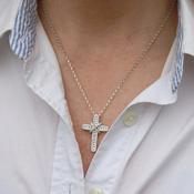1.00 Carat Diamond Kiss Cross &amp; 9ct White Gold Chain image