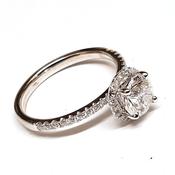 White gold Diamond halo solitaire