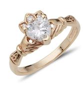 Aoine 6mm Birthstone Claddagh Ring in Gold image