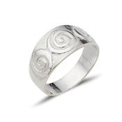 Celtic Triple Spiral in White gold