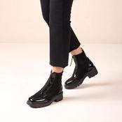 Unisa  Block Heeled Ankle Boots - Jandro - Black image