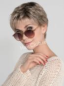 Mia Mono | Hair Power image