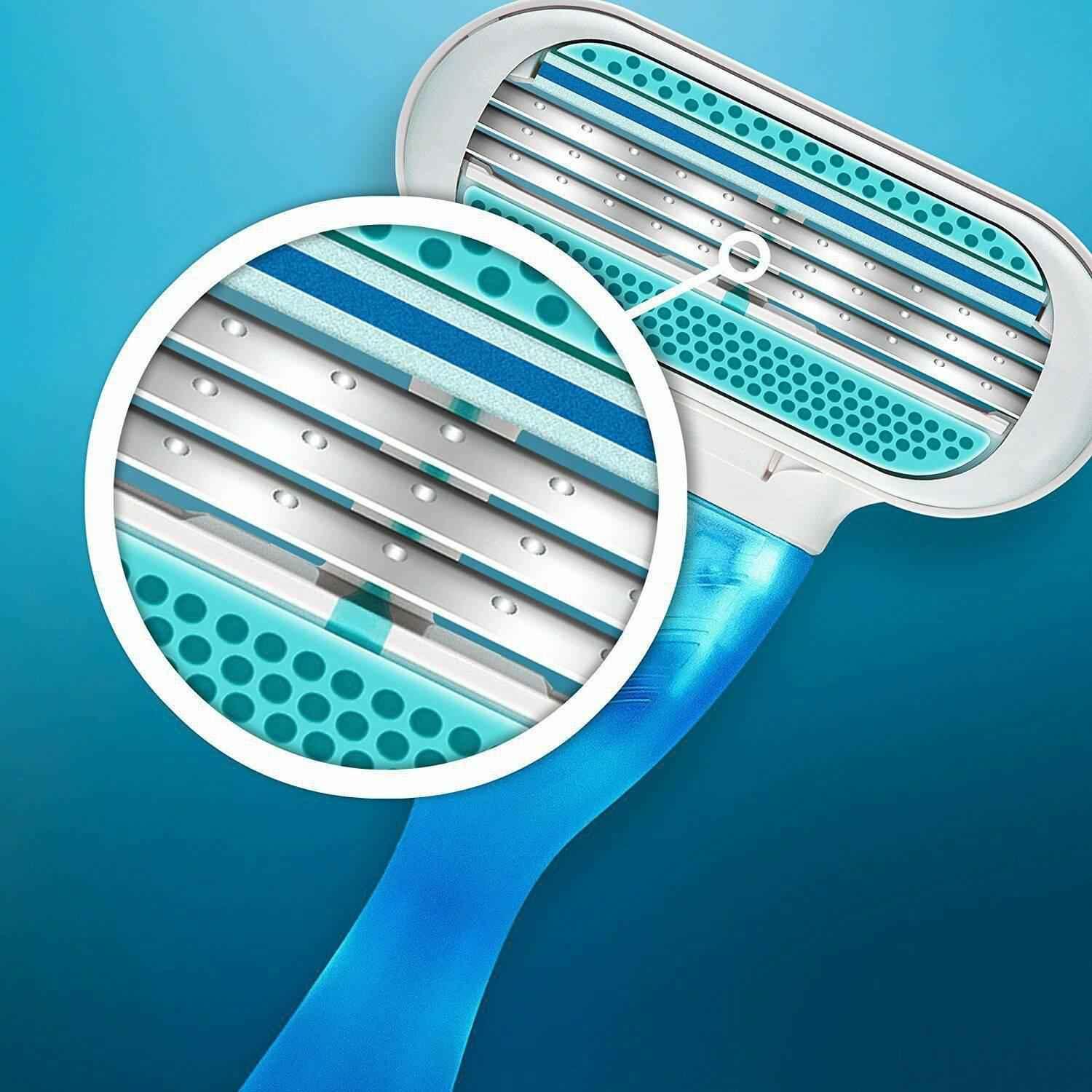 Gillette Venus Razor Blades 4 Pack - 3 Blades, Close & Clean, Lasting Glide