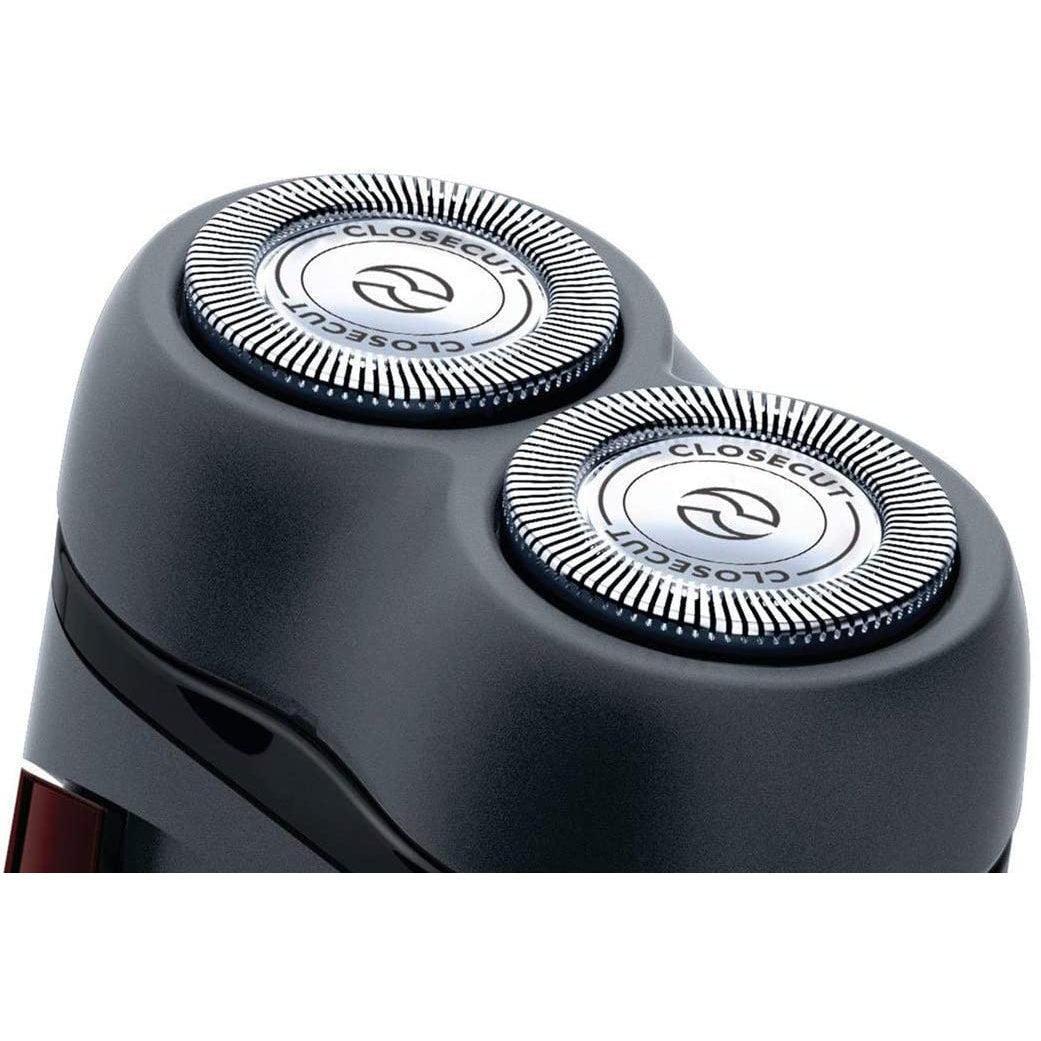 Philips Men's Electric Travel Shaver - Cordless, Close Cut System, Self-sharpening blades