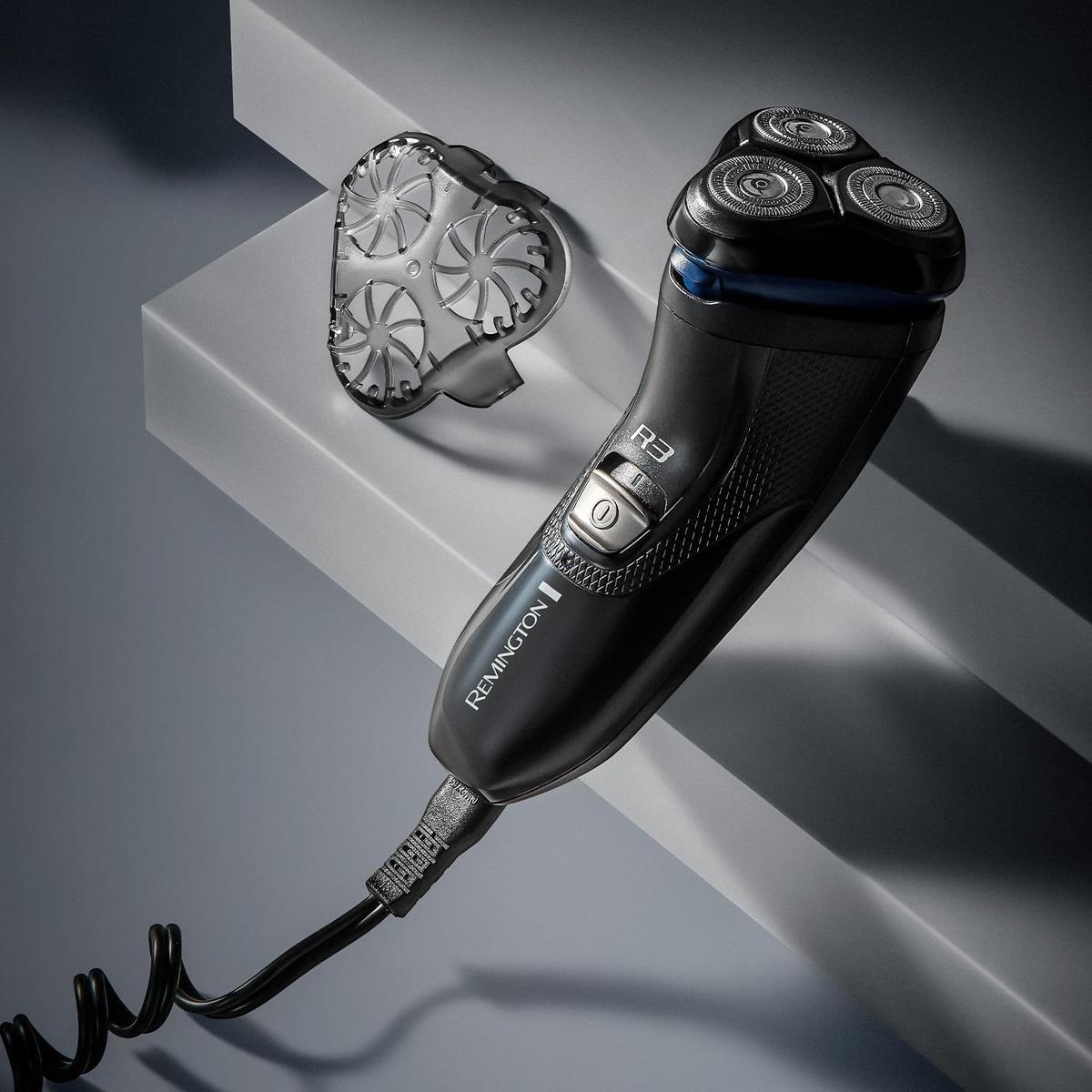 Remington R3 Rotary Shaver with Dual Track Blades, Pop-up Trimmer, Flexing Blades, Pivoting Neck, Corded Usage