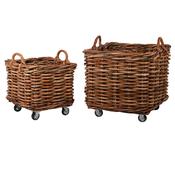 Log basket set on wheels