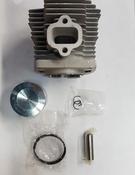 Cylinder &amp;amp; Piston Kit Kawasaki TH48 image