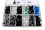 An assortment of trim clips for FIAT vehicles