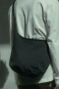 Futo Sling Bag - Black