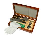 Mitutoyo 516-122-10 Caliper Check Set Consisting 41.3mm, 131.4mm Gauge blocks and 20mm ring Gauge Grade 1 image