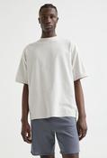 H&amp;m sweat hotsell short image