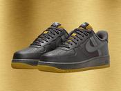 Nike ash hotsell color shoes image
