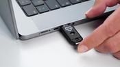 Swissbit iShield Key Pro USB-C or USB-A / NFC Security image