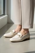 Loafer - Cream image