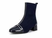 Low Heel boot - Navy image