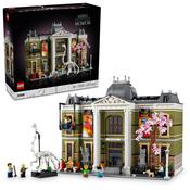 Lego Icons Natural History Museum Model Set 10326 image