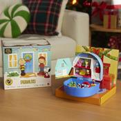 Polly Pocket Compact  Christmas Peanuts