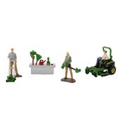 Britains 1:32 John Deere Garden Playset image