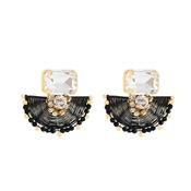 Avah Earrings