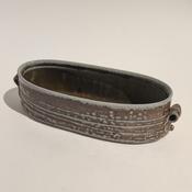 Mandy Parslow, Low elliptical vessel with handles