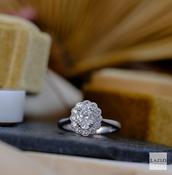 Platinum Antique Style 0.71ct D VVS Oval Laboratory Diamond &amp; 0.29ct Diamond Halo Engagement Ring