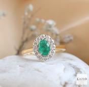 18kt Yellow Gold 0.71ct Oval Emerald &amp; Round Brilliant 0.53ct Diamond Cluster Ring image