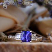 18kt White gold 1.38ct Tanzanite Stone &amp; 0.43ct Diamond Ring image