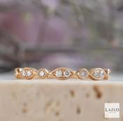 18kt Rose Gold Marquis &amp; Round Shape 0.17ct Diamond Band image