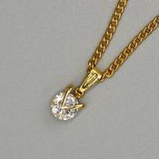 Chevron Pendant Necklace in Gold image