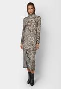 Blow-Up Paisley Print Dress
Black varied image